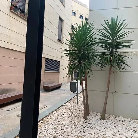 Proximo Al Centro De 2 Con Piscina De Temporada * Seville